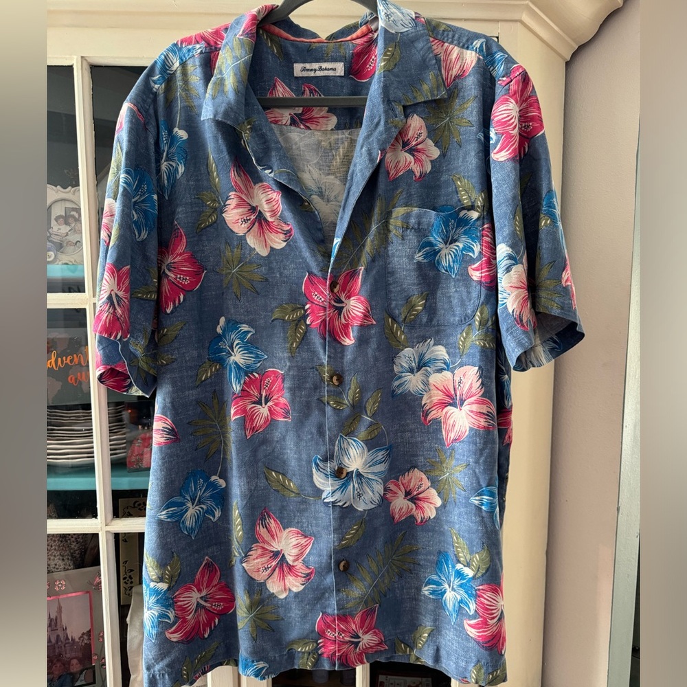 Tommy Bahama shirt